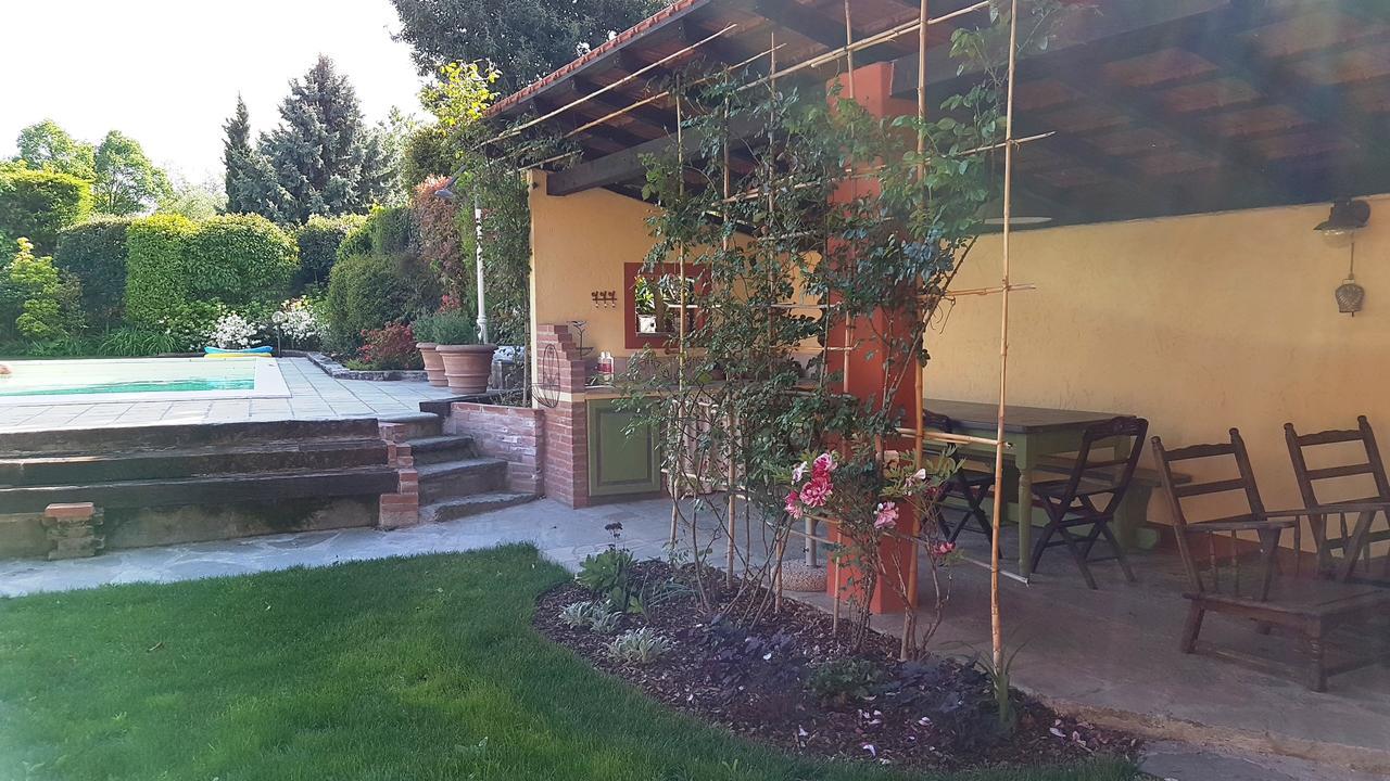 B&B La Cascina Di Monia E Mario Borgo Ticino Bagian luar foto