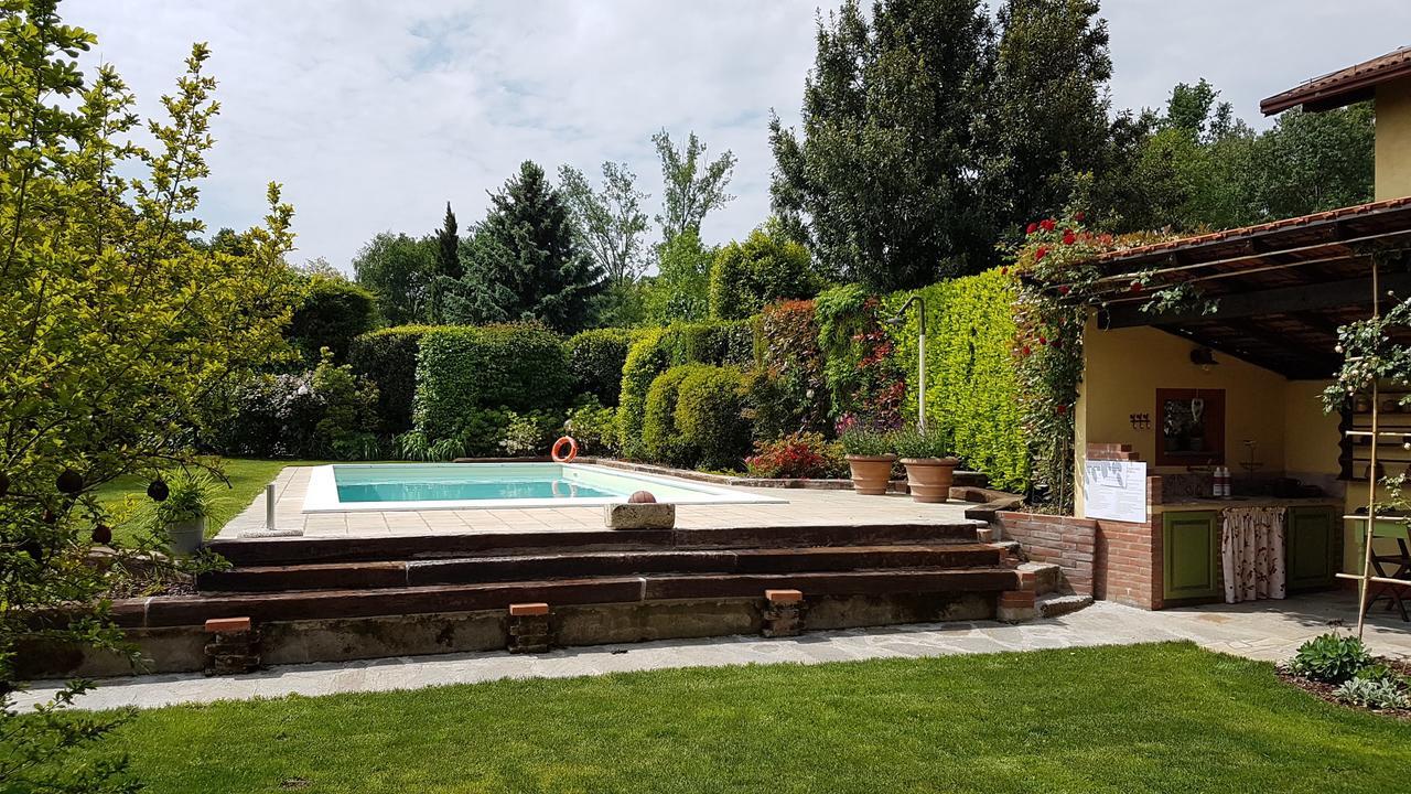 B&B La Cascina Di Monia E Mario Borgo Ticino Bagian luar foto
